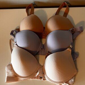 Underwire Bras from Tahari / BCBGeneration (Size 34C)